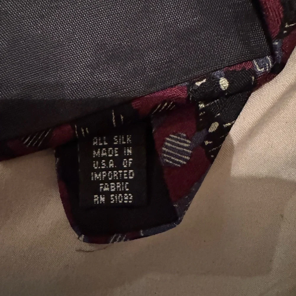 Assorted Patterned Ties Collection - Picture 13 of 16